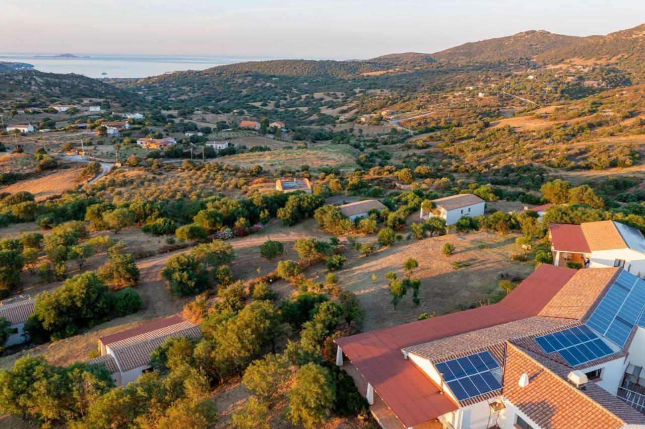 Borgo Alba Barona Turismo Rurale Golfo Aranci Buitenkant foto