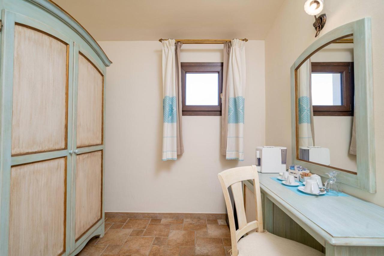 Borgo Alba Barona Turismo Rurale Golfo Aranci Buitenkant foto