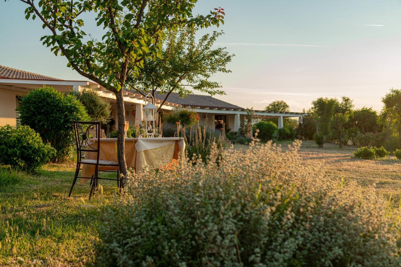 Borgo Alba Barona Turismo Rurale Golfo Aranci Buitenkant foto